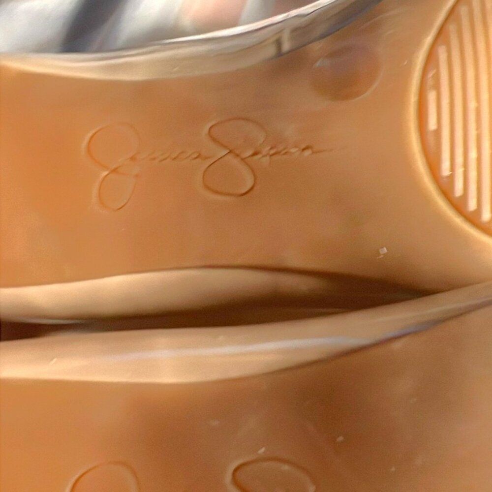 Jessica Simpson Beige Tan Patent Faux Leather Heels - Sz 9 1/2 - Picture 6 of 12